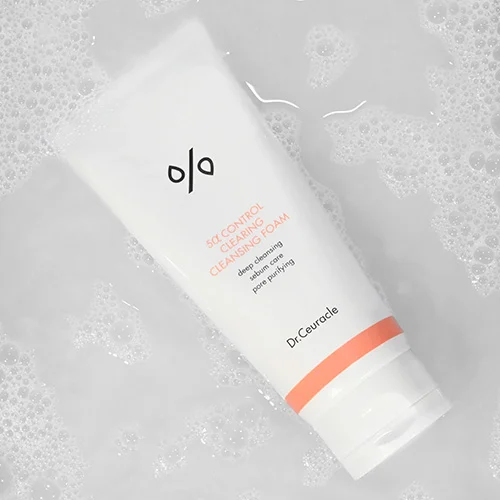 Dr.Ceuracle 5α Control Clearing
Cleansing Foam - 200ml - Image 4
