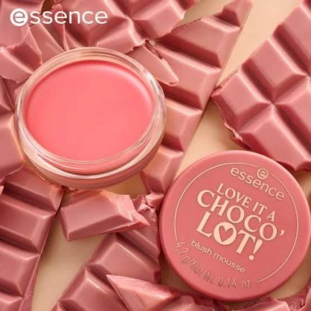 Essence Love It A Choco Lot Blush Mousse - 01 Chocoholic Cream