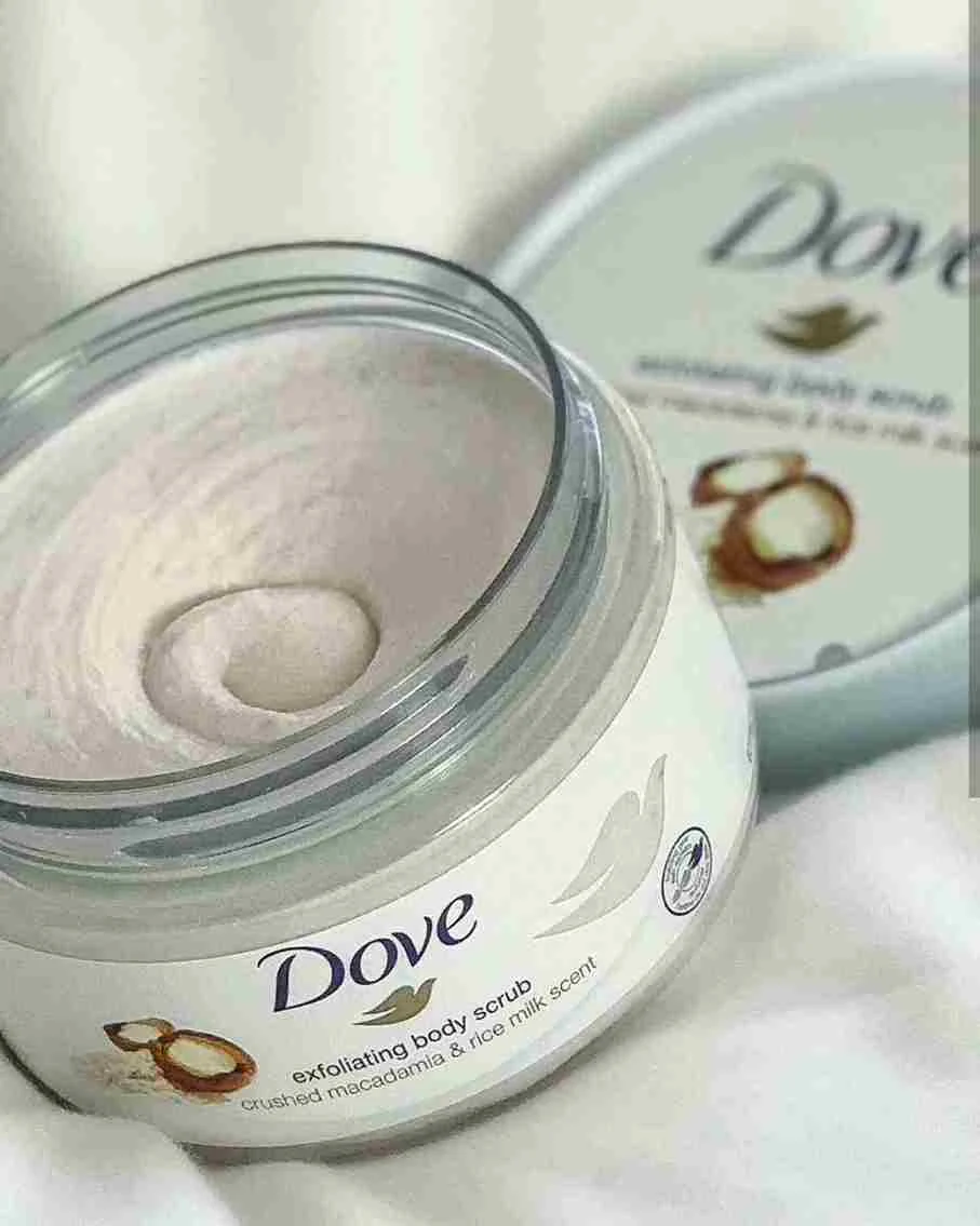 Dove Scrub Macadamia Rice Milk Body Scrub - 15oz