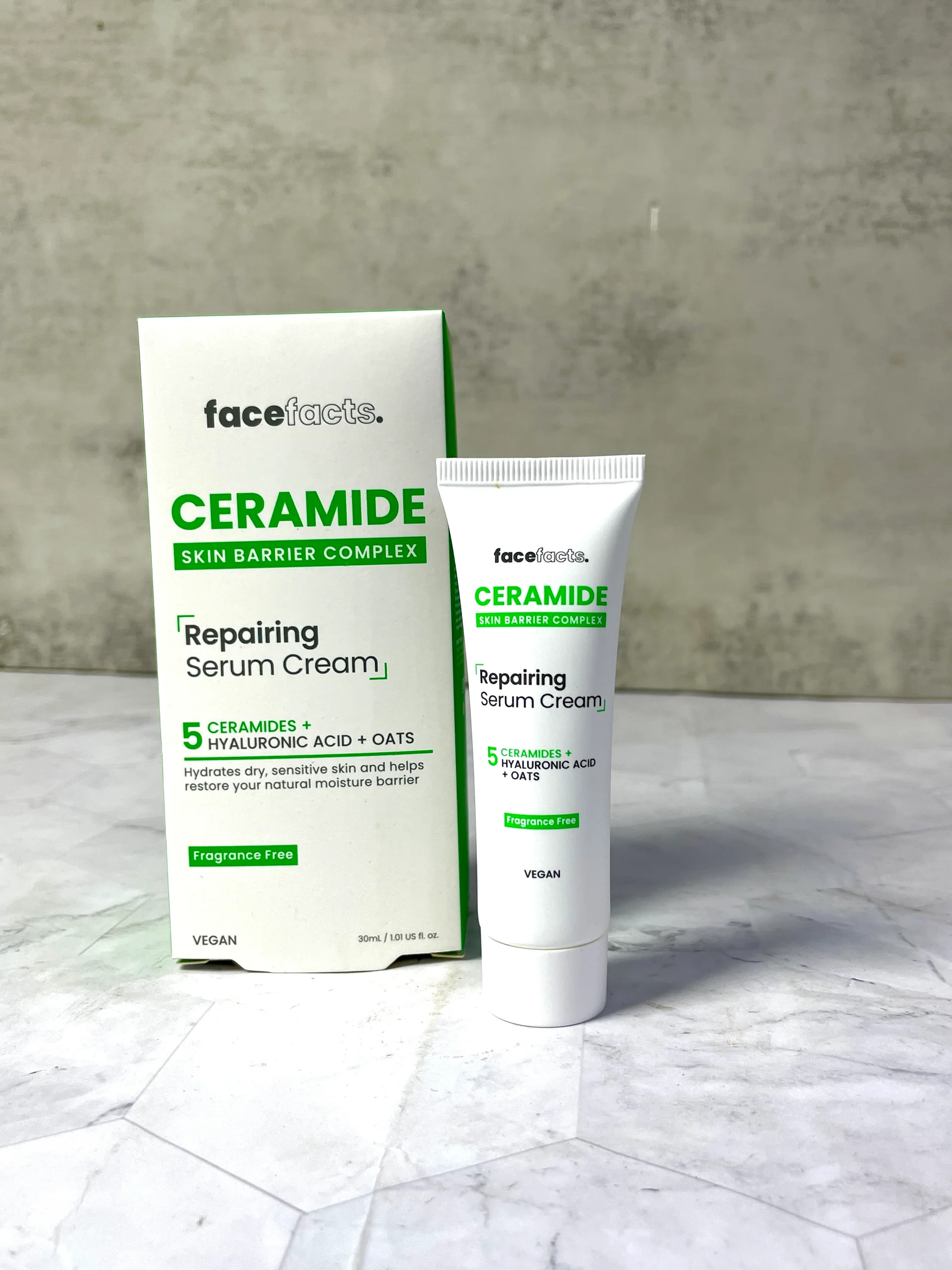 Face Facts Ceramide Repairing Serum Cream - 30ml - Image 2