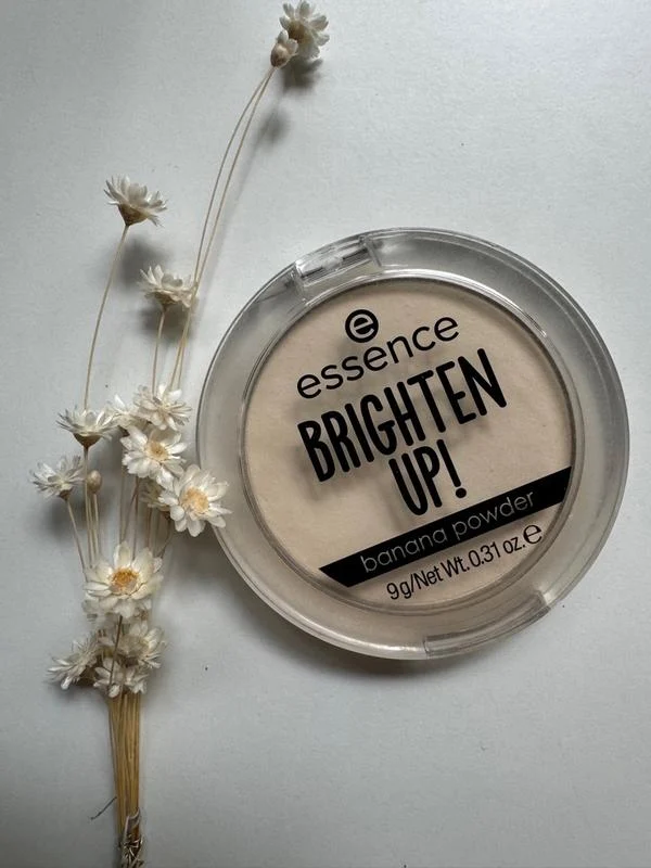 Essence Brighten up Banana Powder - Image 2