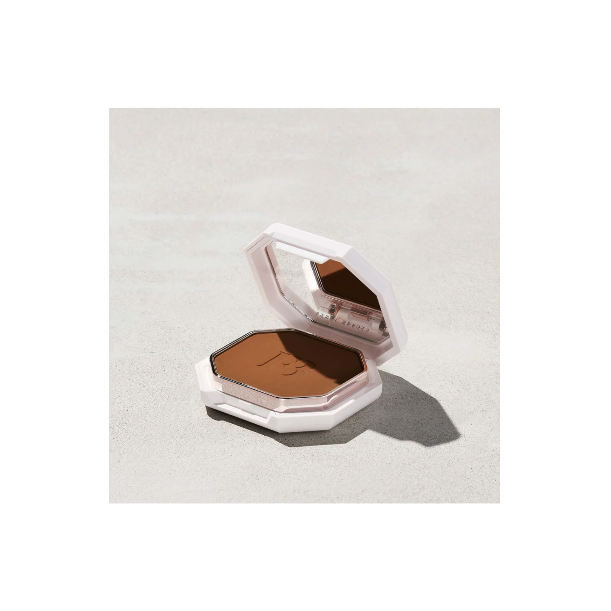 Fenty Beauty Pro Filt'r Soft Matte Powder Foundation - 430
