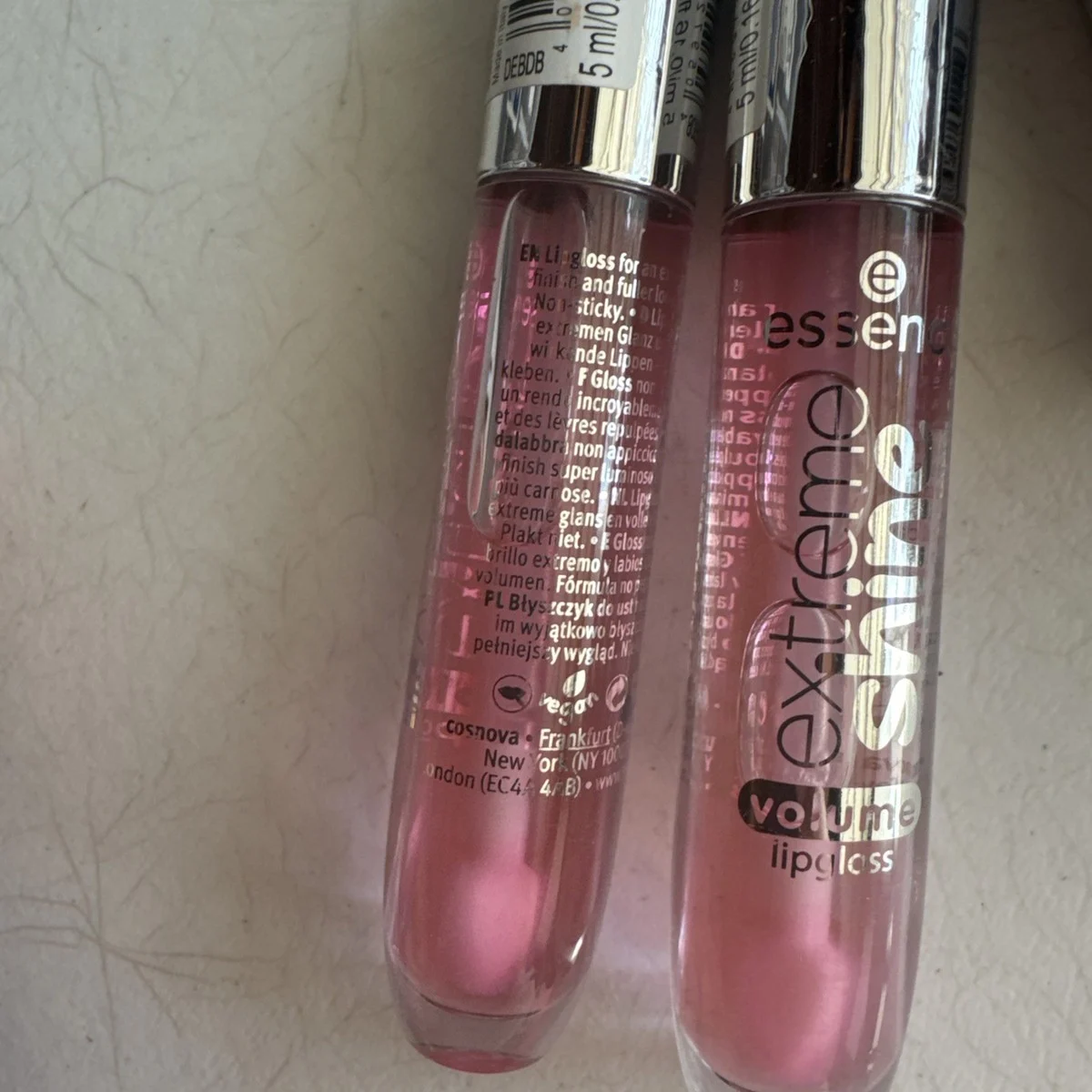 Essence Extreme Shine Volume Lip Gloss - 02 Summer Punch - Image 2